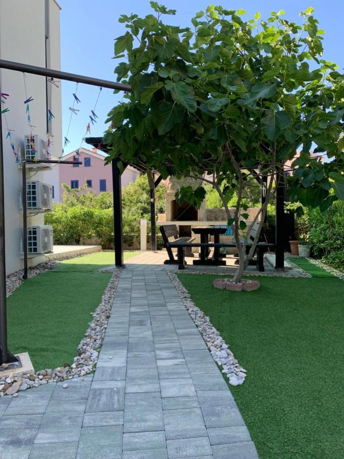 Villa Legacy 2 Novalja Kültér fotó