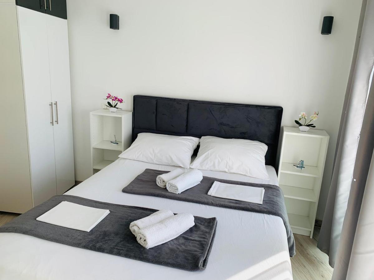 Villa Legacy 2 Novalja Kültér fotó